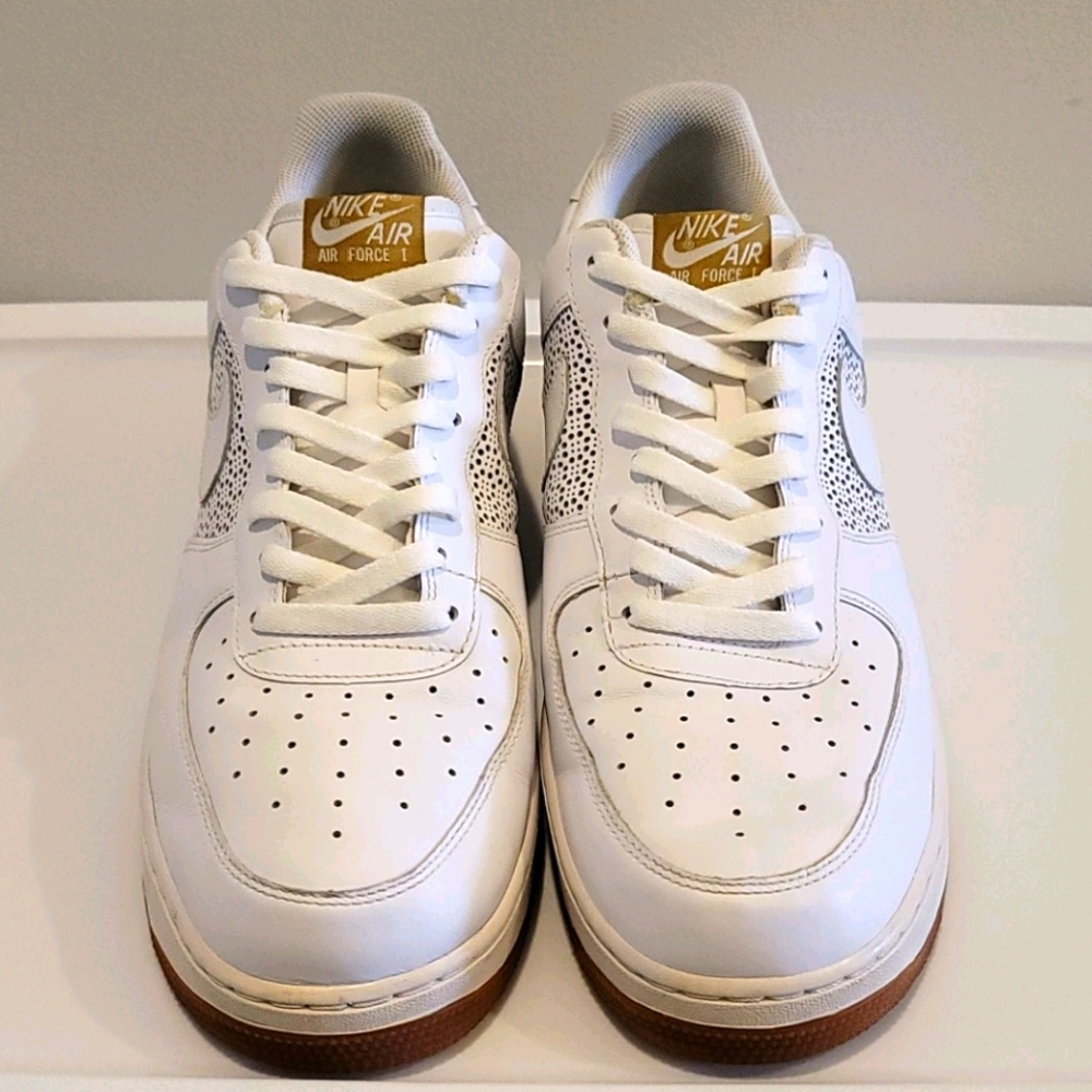 Nike Air Force 1 for men (White/Rubber Soles)